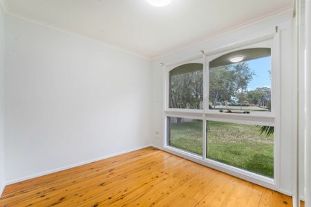 Walk to Schools, Tafe and Shops - Photo 4