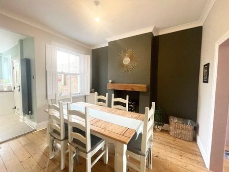 Old Milverton Road, LEAMINGTON SPA, CV32 - Photo 3