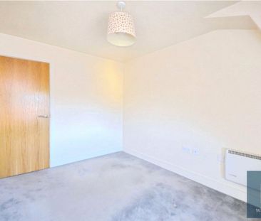 Huddersfield Road, Mirfield, West Yorkshire, WF14 - Photo 6