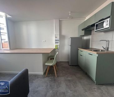 Location Appartement 2 pièces 24m² ST ETIENNE 42000 - Photo 2