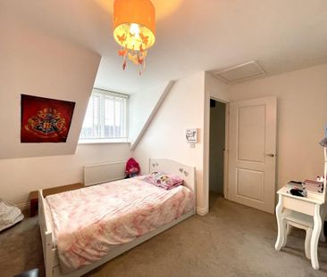 3 bedroom semi-detached house to rent - Photo 4