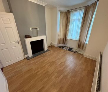 Laurel Terrace, Doncaster - Photo 1