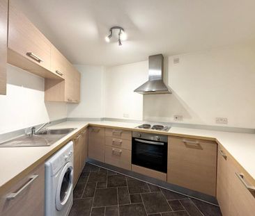 2 bedroom flat to rent - Photo 6
