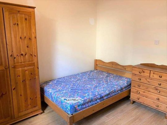 Otago Street, Hillhead, Glasgow, G12 - Photo 1