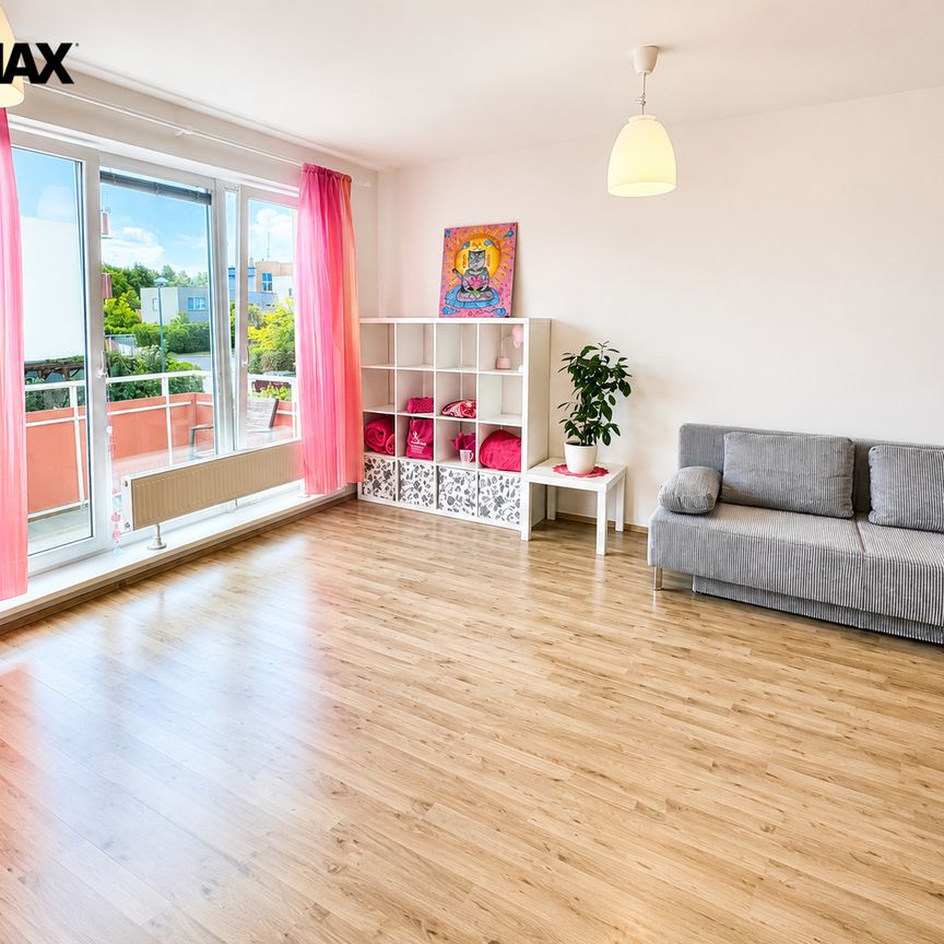 Pronájem bytu 1+kk a garsoniéry 33 m² - Photo 1