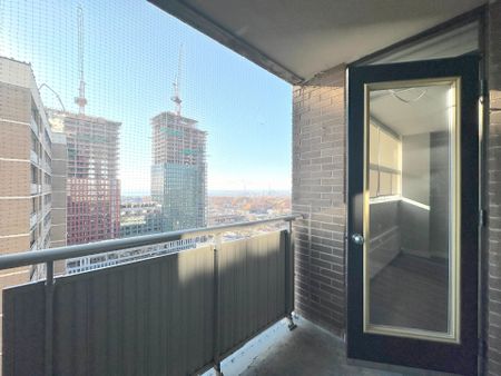 For Lease - 2575 Danforth Avenue Unit# 2109, Toronto, Ontario - Photo 5