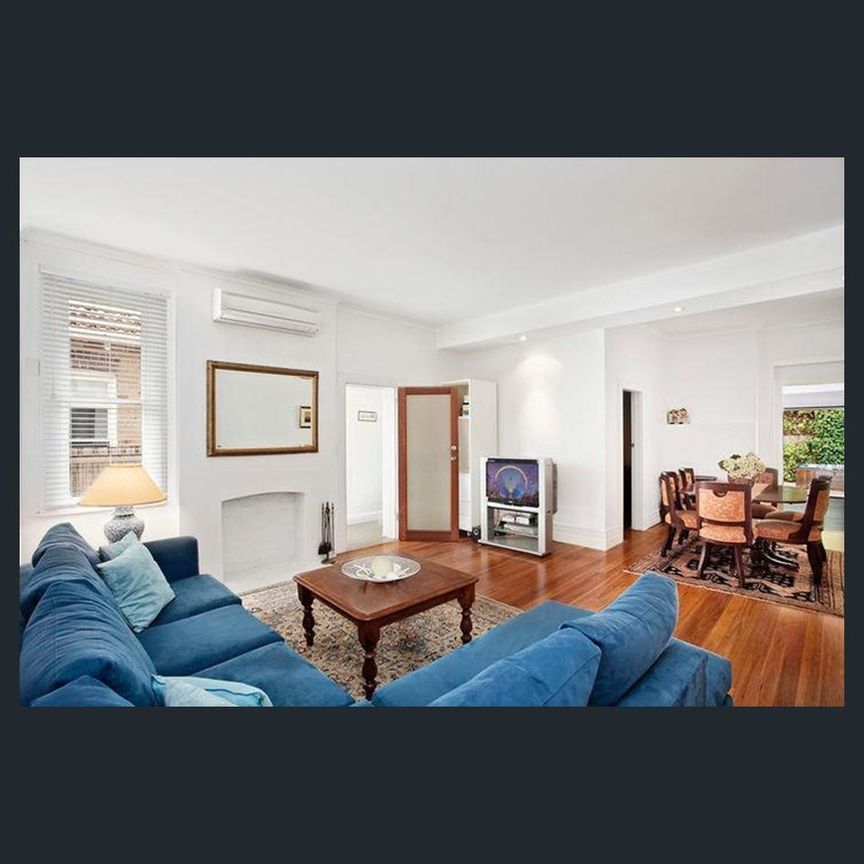 Spacious Character Home in Premier Lifestyle Location - Photo 1