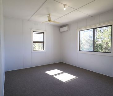 FARMHOUSE WITH LARGE DOUBLE TANDEM CARPORT - Photo 1