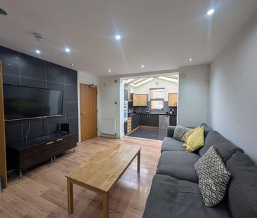 Room in a Shared House, Norwood Road, LS6 - Photo 1