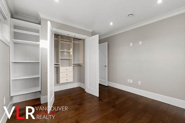 6886 Kitchener Street - Photo 1