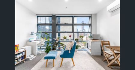 Stylish 1-Bedroom CBD Apartment - Photo 4