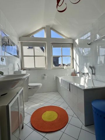 3-Zi.-DG-Wohnung mit schöner Dachterrasse - Zentrumsnah! - Photo 4