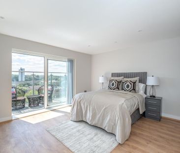 3 bedroom flat to rent - Photo 6