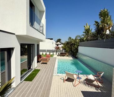 Luxury Detached House for rent in Vale Cavala, Charneca de Caparica... - Photo 2