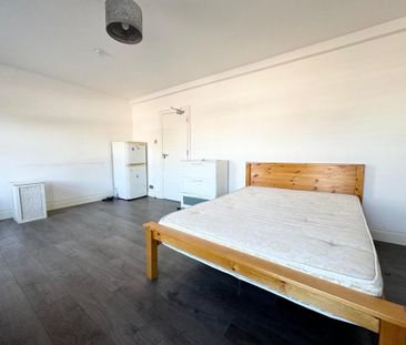 House share to rent - Photo 6