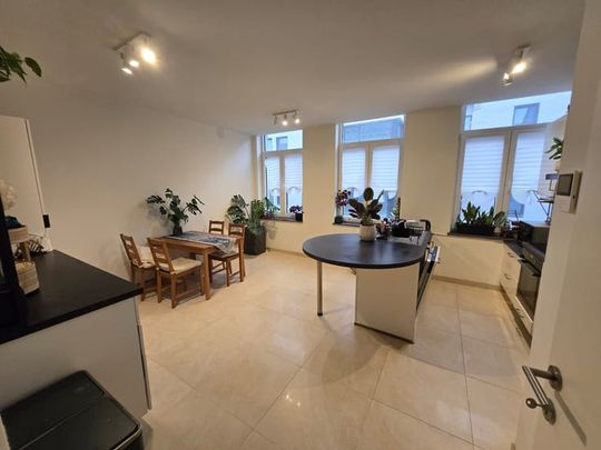 Appartement te huur - Foto 1