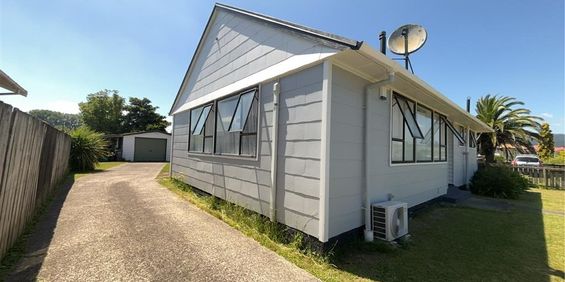 Cosy in Kawerau - Kawerau - Photo 3