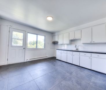 Montréal (Rivière-des-Prairies/Pointe-aux-Trembles) (Pointe-aux-Tre... - Photo 2