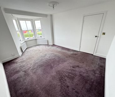 The Front, Seaton Carew, Hartlepool - Photo 6