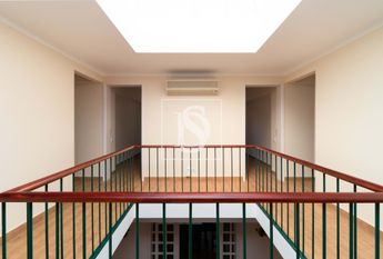 Moradia T8 em Setúbal