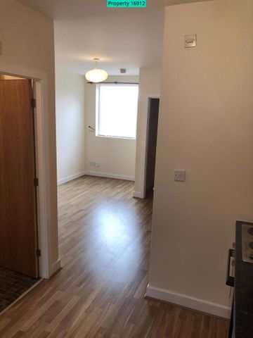 1 bedroom flat to rent - Photo 5