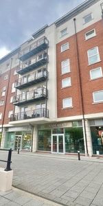 Brecon House, Gunwharf Quays - Photo 3