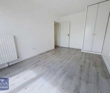 Location Appartement 4 pièces 73m² BRETIGNY SUR ORGE 91220 - Photo 4
