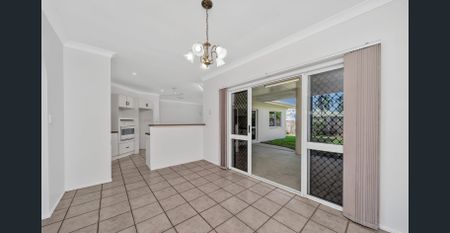 Fresh, Comfortable and Practical Family Friendly Home - Photo 5