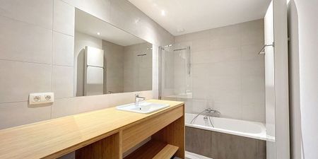 Appartement te huur in Elsene voor € 1.600 met 2 slaapkamers - Photo 3