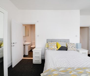 7 bedroom house of multiple occupation to rent - Photo 1