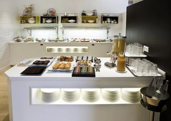 Carrer de Josep Pla, Barcelona, Catalonia 08019