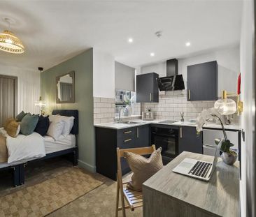 Studio to rent - Photo 1