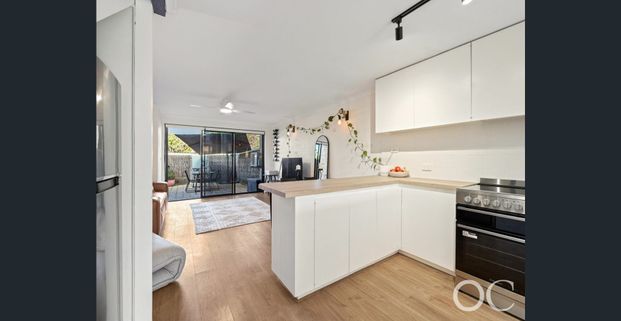 Open the Door to Effortless Living in a Prime West Lakes Location - Photo 1