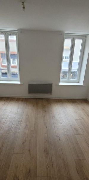 Location Appartement 1 pièce 20m² BOULOGNE SUR MER 62200 - Photo 1