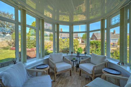 3 bedroom bungalow to rent - Photo 2