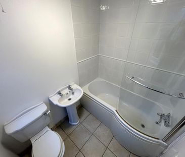 2 bedroom terraced house to rent - Photo 6