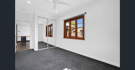 Room for Everyone with all the extras, inc. Garden Maintenance - Photo 4