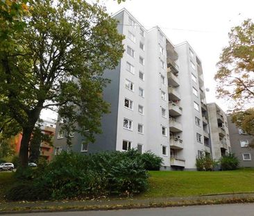 Einzugsbereite schöne Familienwohnung mit Balkon! - Photo 2