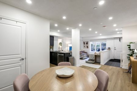 For Lease - 90 Eastwood Park Gardens Unit# 5, Toronto, Ontario - Photo 4