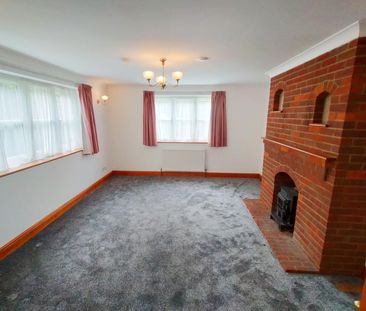 High Street, Royston, Reed - Photo 4