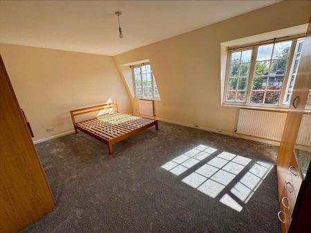 3 bedroom apartment to rent - Photo 5