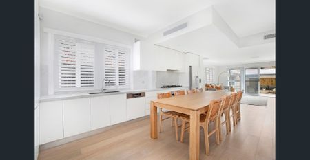 Ultimate Family Home With Self Contained Studio - Photo 4