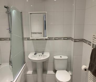 Coopers Court, Gidea Park, RM2 6GD, Property for rent - Photo 1