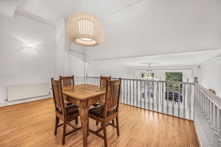 3 bedroom flat to rent - Photo 3