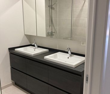 Appartement - Te huur - Photo 6