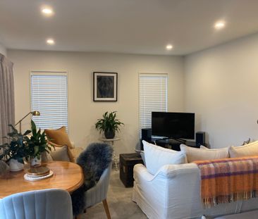 The Romance Of The Beach! - Photo 5