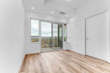 For Lease - 395 Dundas Street Unit# 715, Oakville, Ontario - Photo 3