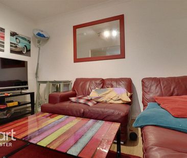 3 bedroom terraced house to rent - Photo 6