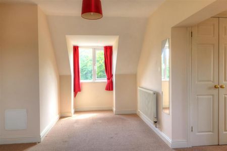 3 bedroom detached house to rent - Photo 3