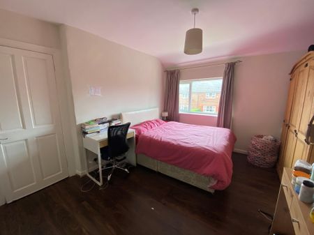 Miles Hill Avenue, Leeds - Photo 4